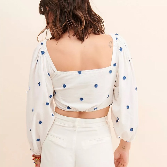 Farm Rio FARM Rio Bow Front Crop Top - Picture 2 of 13